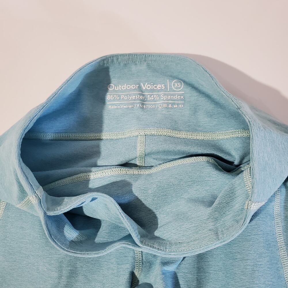 Outdoor Voices 3/4 Warm Up Activewear Crop Leggings Pool Blue Womens Size XS - Picture 6 of 8